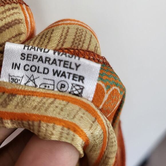 BAIZAAR 100% Silk Wrap Top with Bell Sleeves - Picture 7 of 8